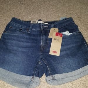 Mid-length Shorts, Firm